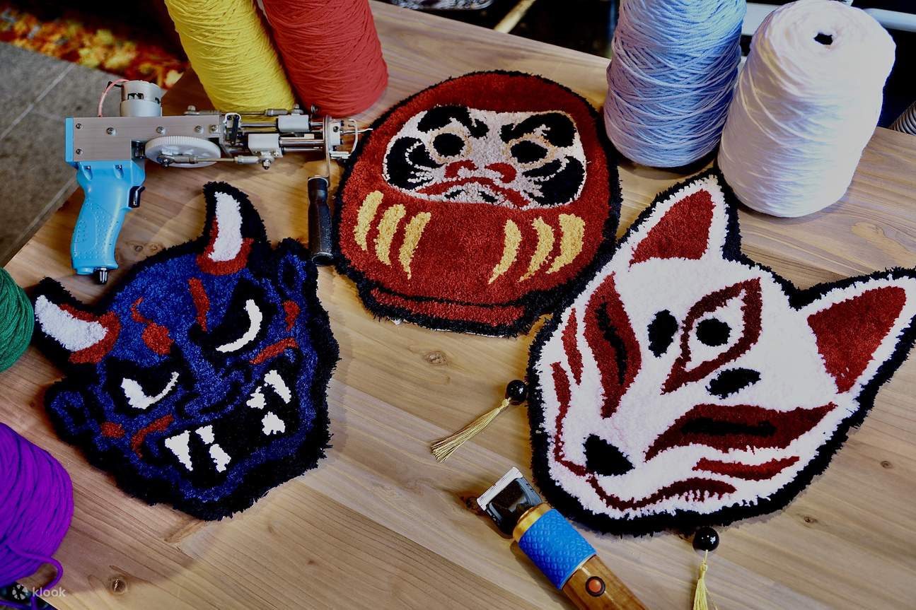 レッドブル　アート　オブジェ Original rugs handmade in Kyoto - Klook