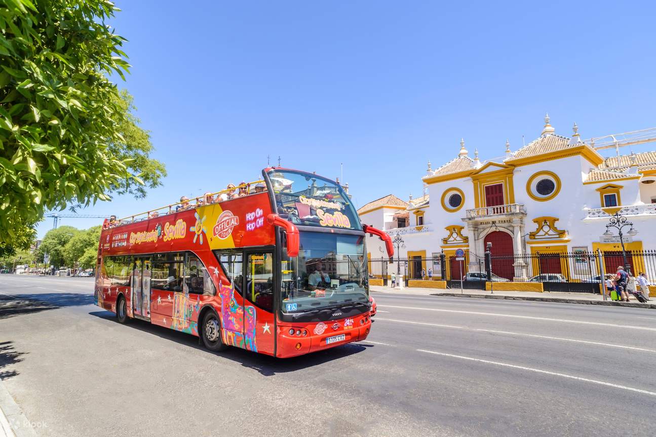 seville hop on hop off bus sightseeing tour la macarena
