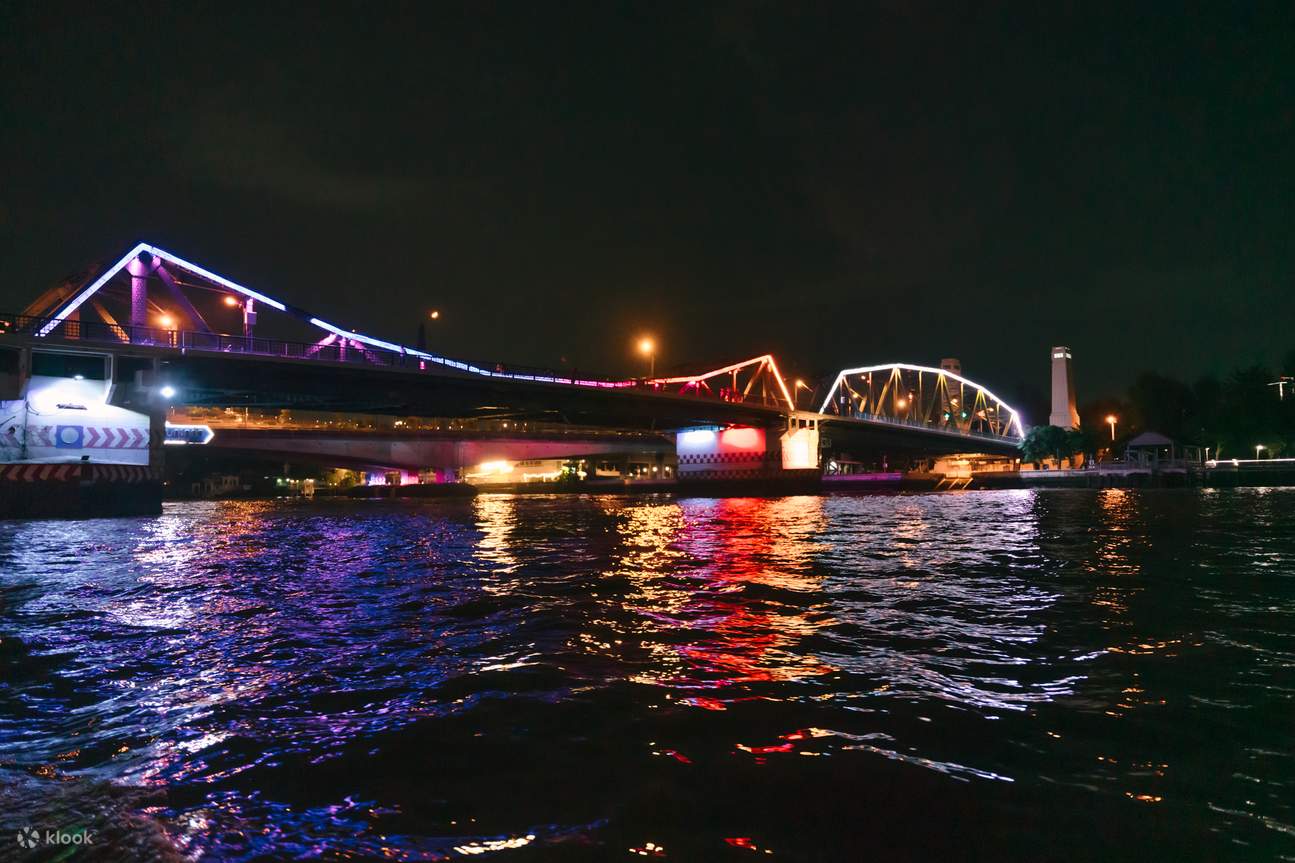  Chao Phraya River Night Cruise by Longtail Boat