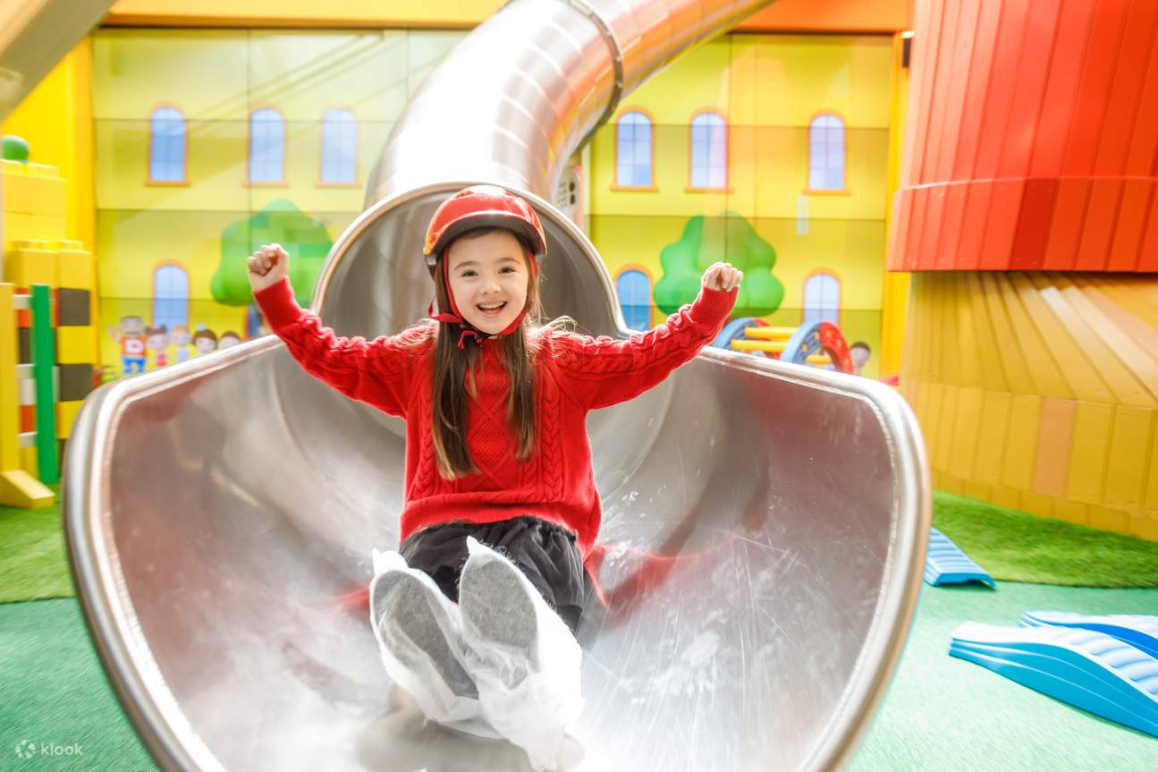 บัตรเข้าใช้บริการที่ Donut Playhouse ในศูนย์การค้า K11 MUSEA ใน