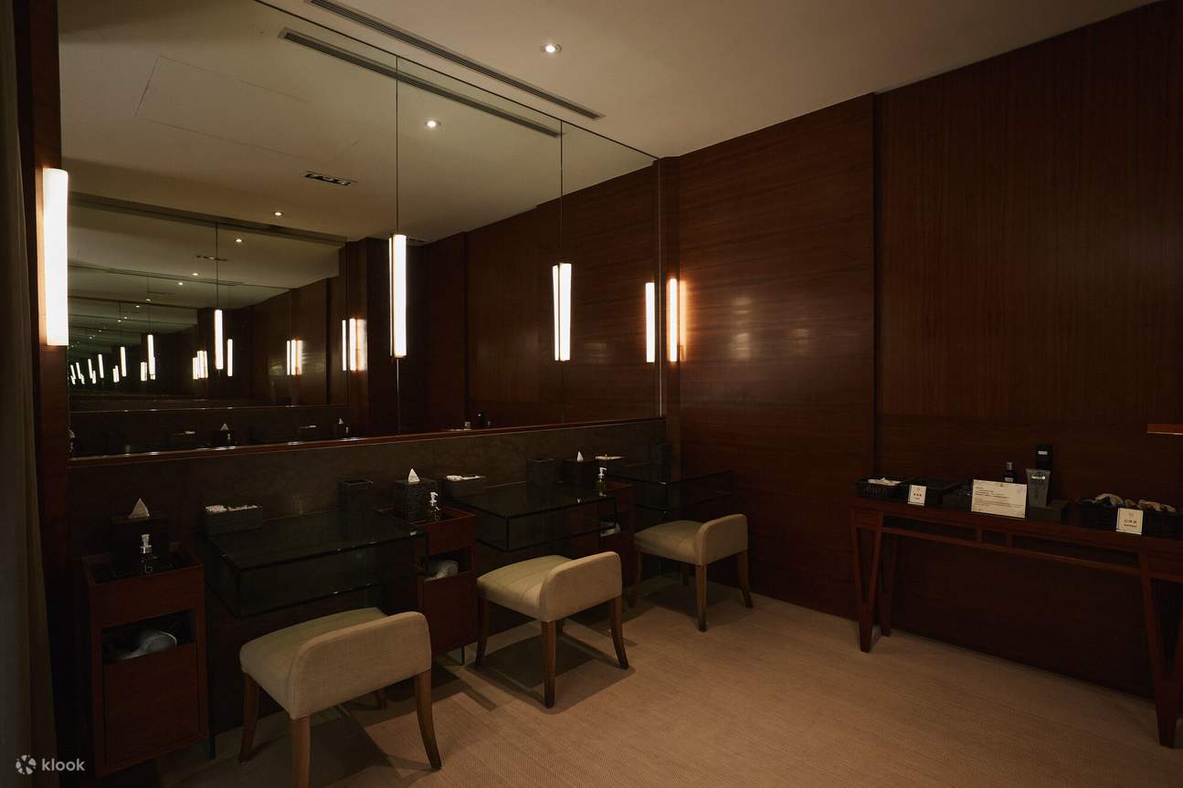 Villa 32 대중탕 탈의실 및 파우더룸