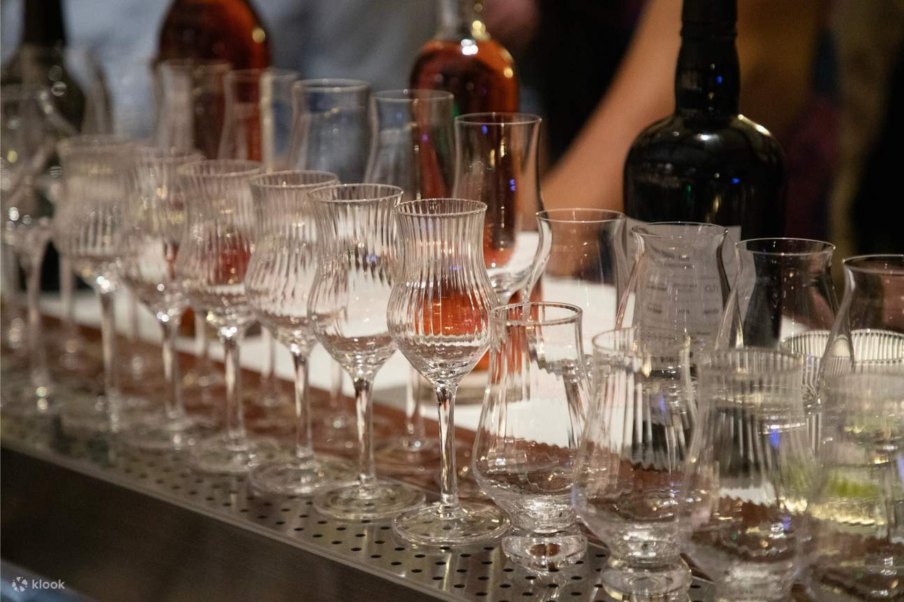 Pengalaman Merasa Rum di Vesou Saigon