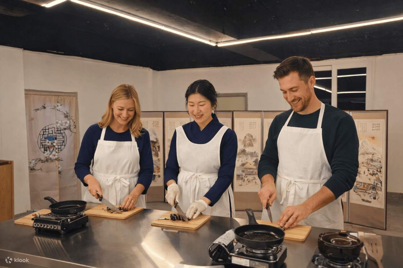 Gyeongju: Small Group Market Tour and Korean Cooking Class - Klook