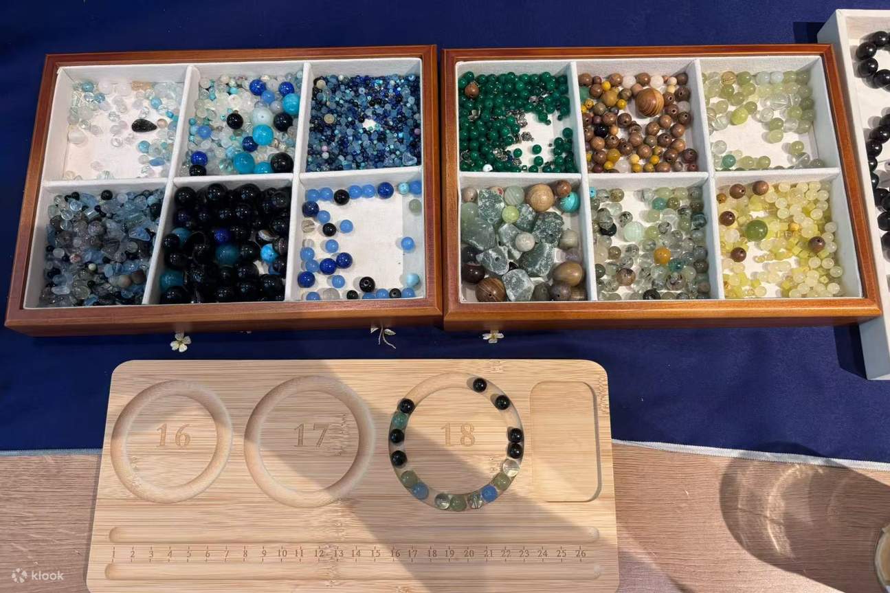 Personalizza il tuo bracciale Bazi con il nostro maestro di Feng Shui