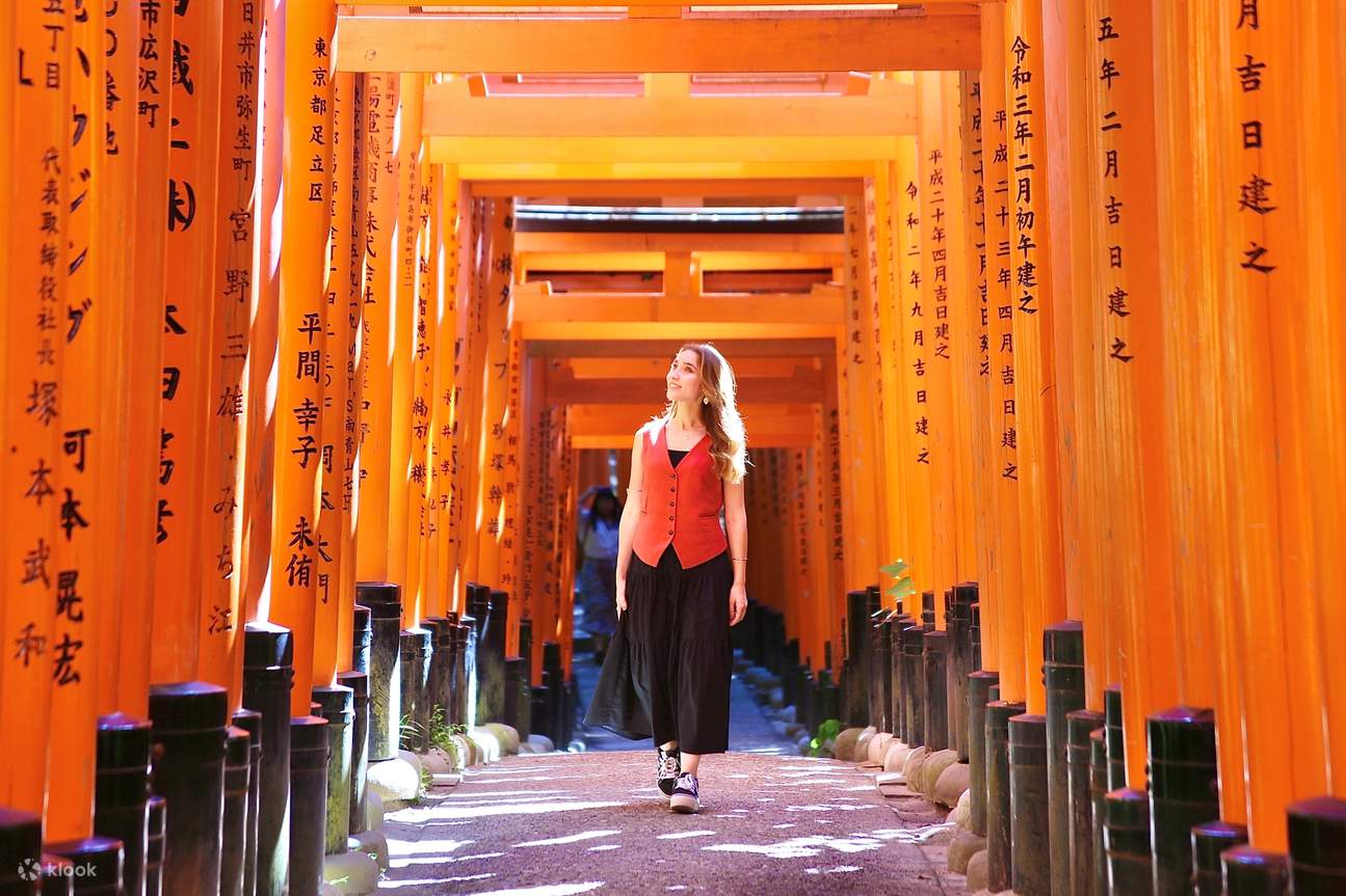 Esperienza fotografica al Santuario Fushimi Inari di Kyoto