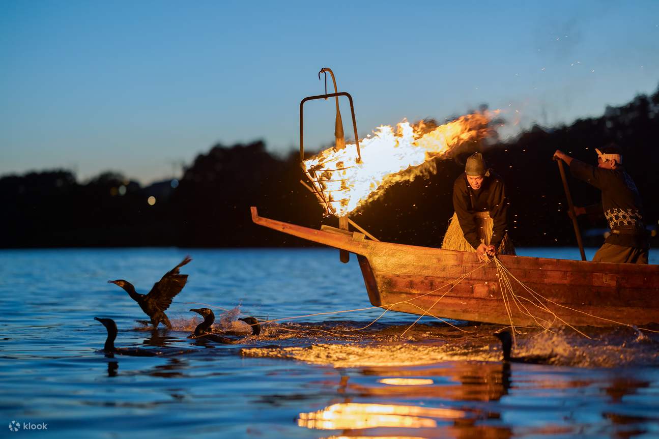 Vé tàu Osaka-Nagoya