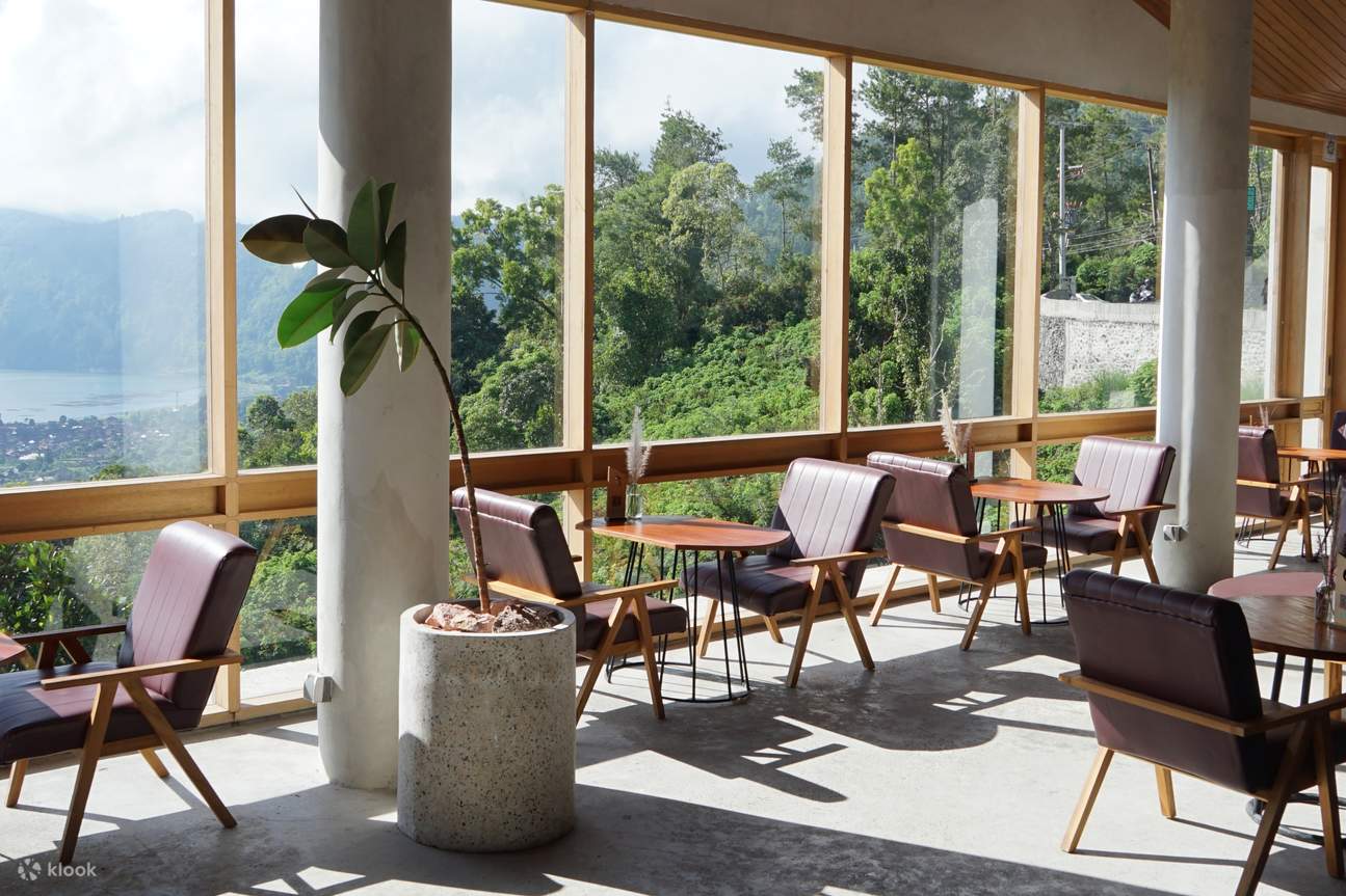 The Terrace Lounge at Kintamani Paradise