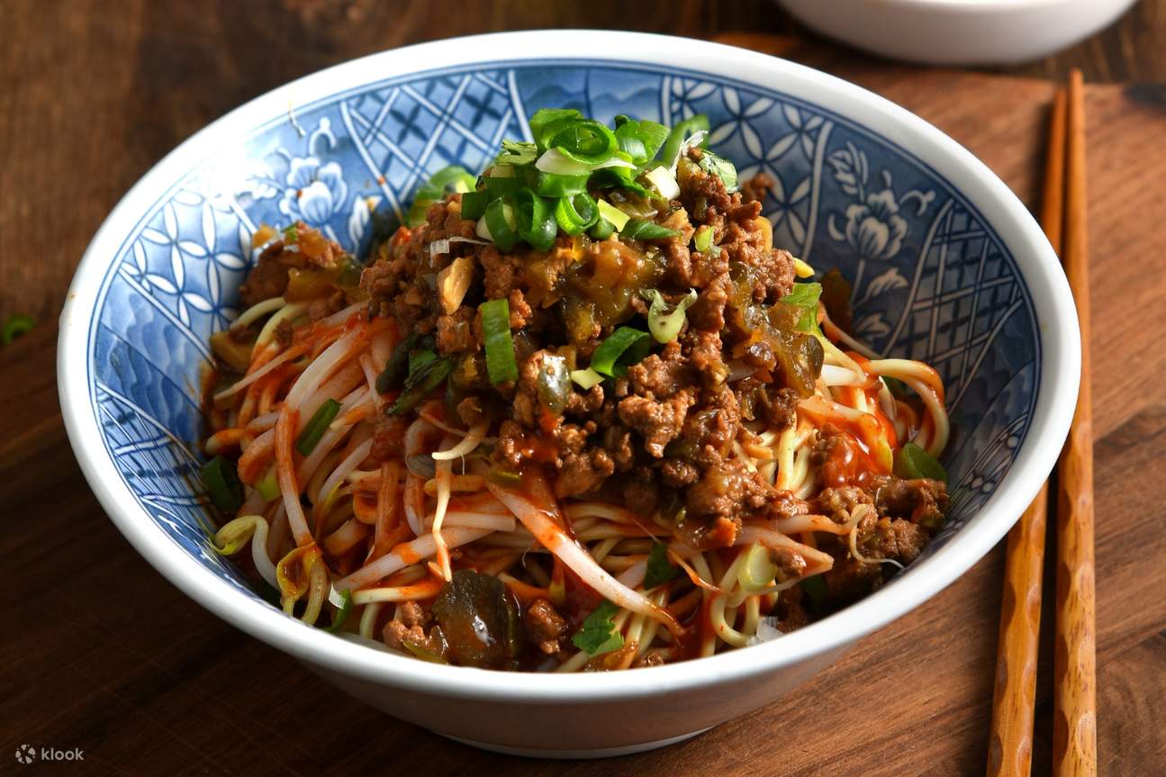 牛肉面・鸡汤 - 信义店