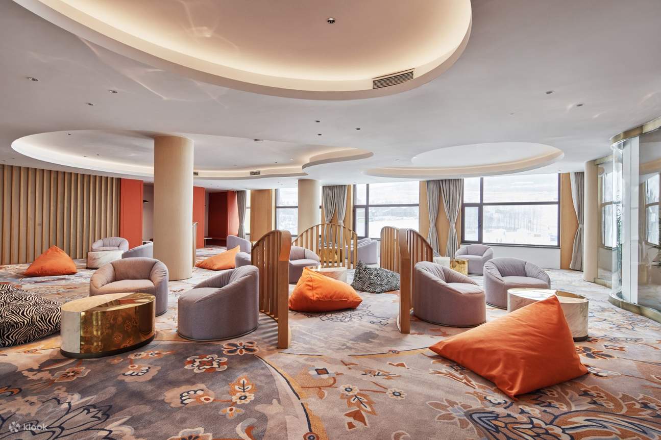 Club Med Changbaishan Resort (Accommodation + All-day Dining + Professional Skiing Lessons + Unlimited Skiing Experience + Hot Spring Center + Evening Parties)