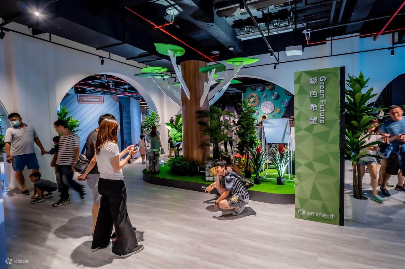 Evertrust Luggage Creative Tourism Factory