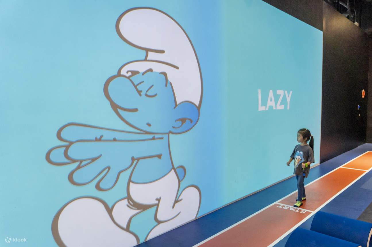 The Smurfs with Sooper Yoo Summer Party