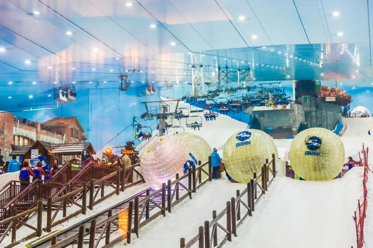 迪拜滑雪场 (Ski Dubai)