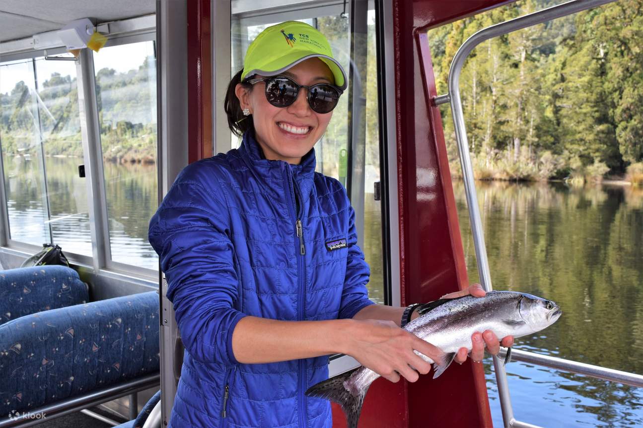 Salmon di Lake Mapourika