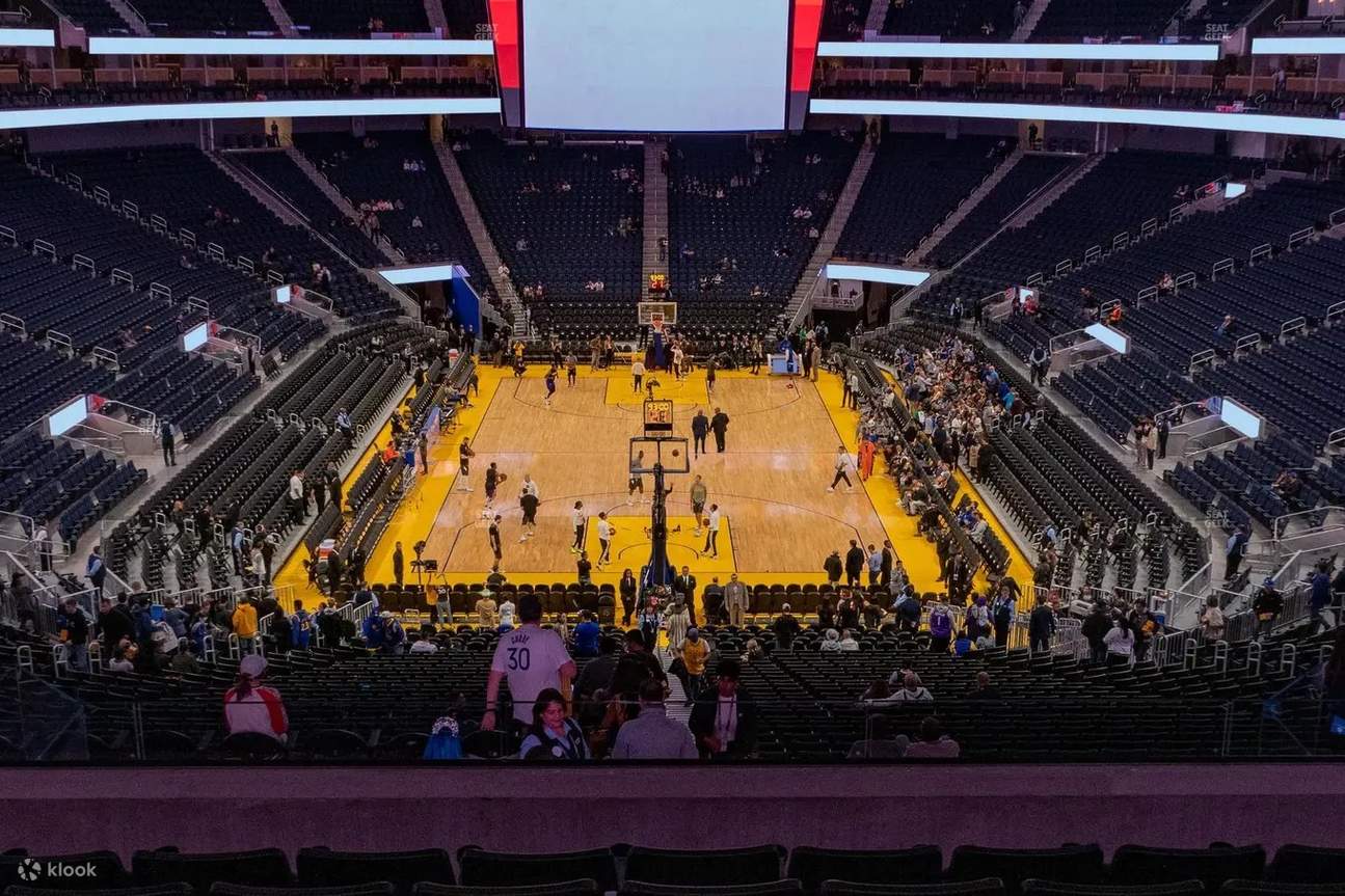 ที่นั่งราคาประหยัดเป็นวิธีที่คุ้มค่าเพื่อให้คุณได้ชมเกมพร้อมวิวสวยๆ