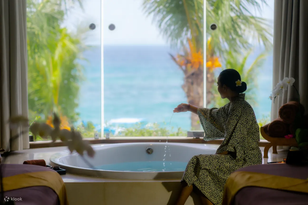 巴厘岛坎迪海滩度假村（Candi Beach Resort）的Ocean Spa