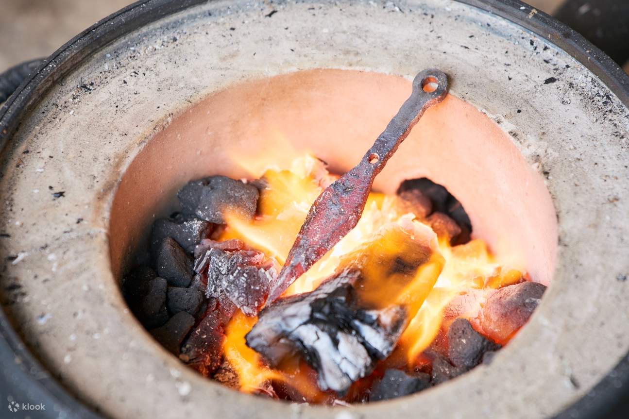 Auténtica experiencia de forja de armas ninja en Kioto