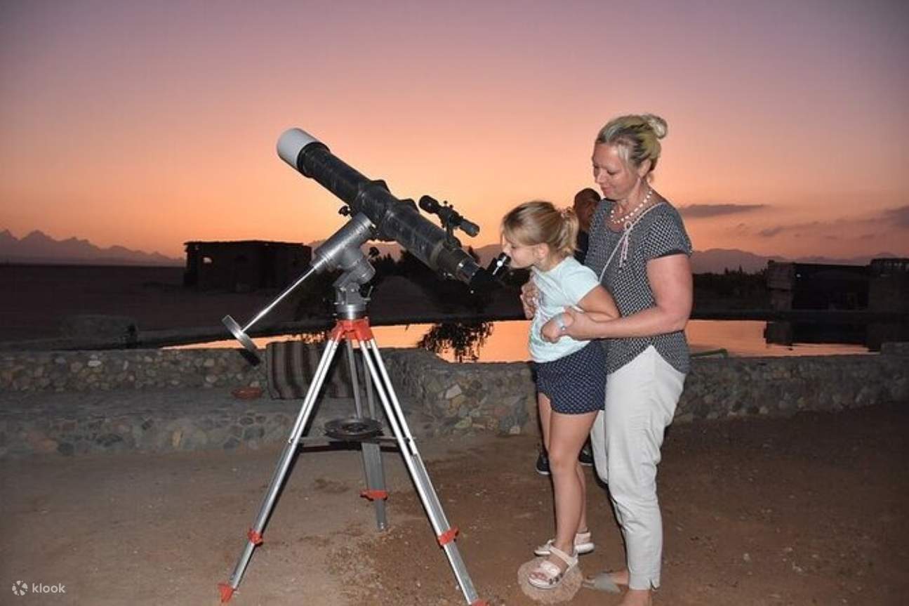 Ngắm Sao và Đi Jeep Safari Kèm Bữa Tối Kiểu Bedouin - Hurghada