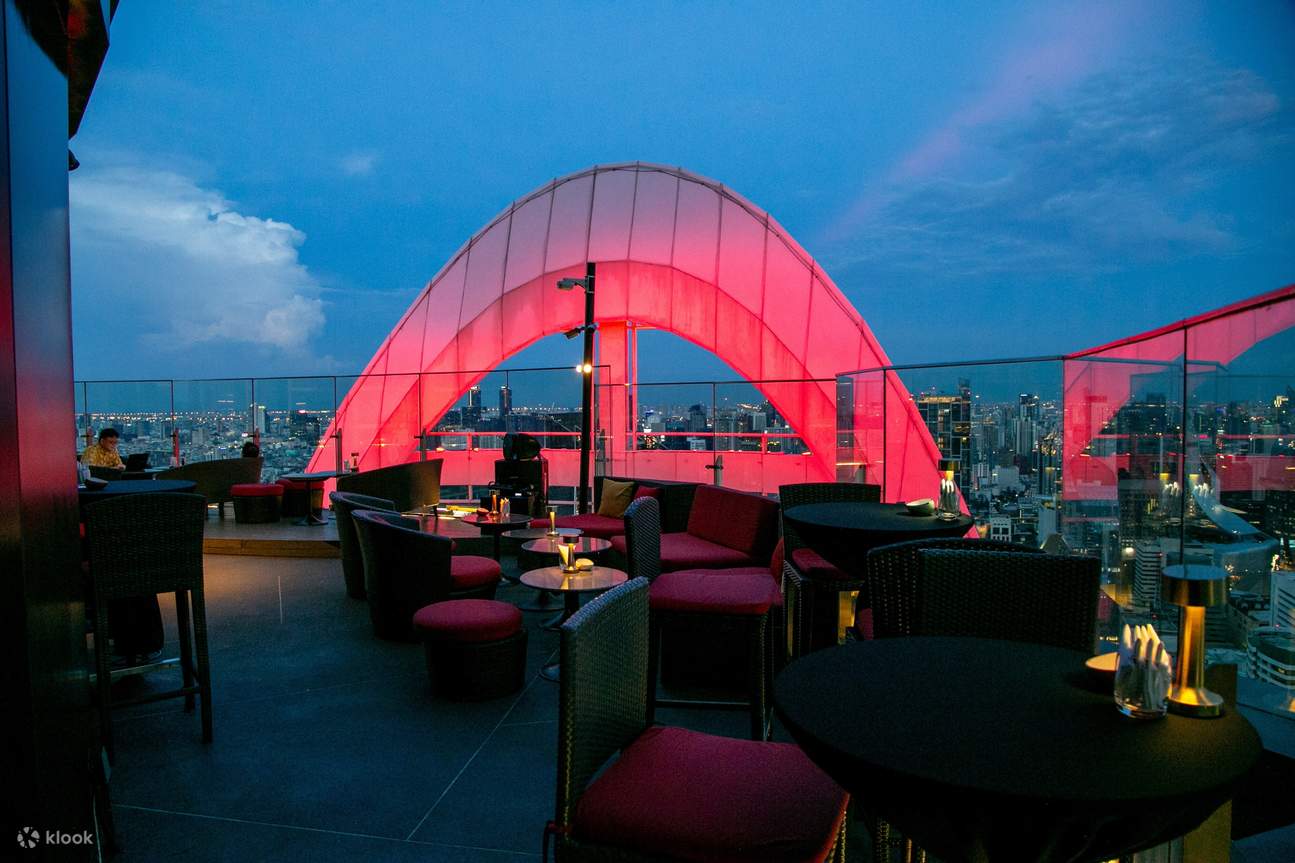 tempat makan atas bumbung