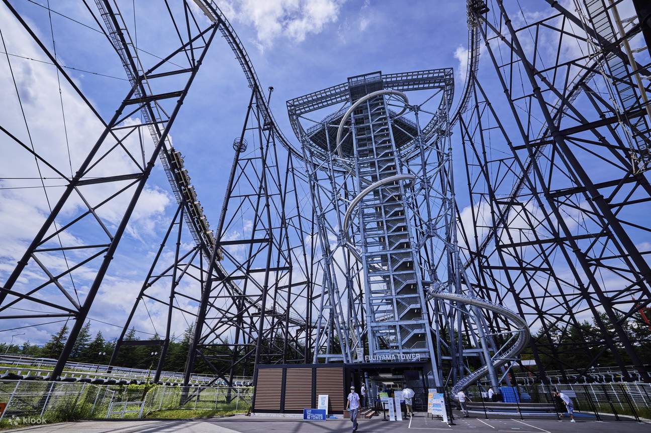 【携程攻略】富士吉田市富士急乐园景点,超级惊险的过山车，超恐怖的鬼屋！世界最长