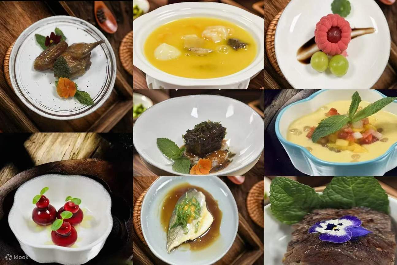 全息投影打造的动态场景环绕四周，时而展现长安朱雀大街的车水马龙，时而切换成大明宫的璀璨灯火