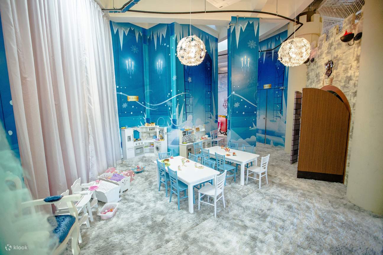 Cung Điện Băng Giá