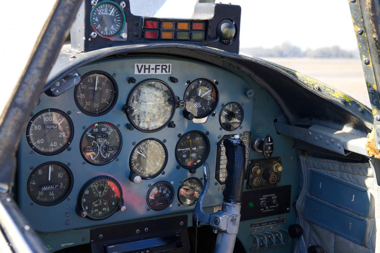 Vuelo acrobático de aventura en Warbird en Hunter Valley