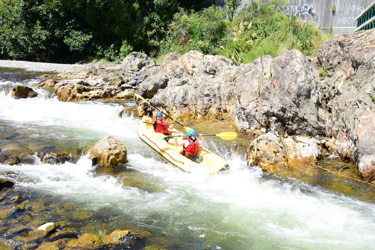 Expérience combinée rafting et artisanat