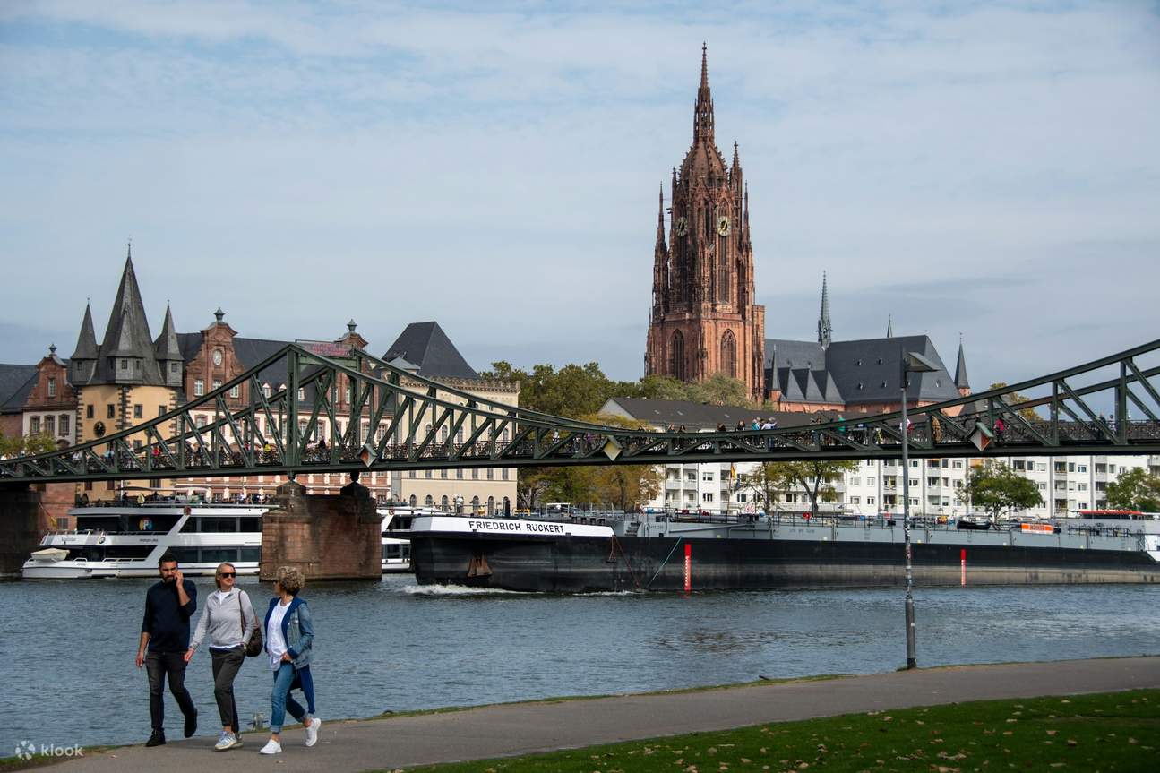 Tourist Attractions Frankfurt | TikTok, image size:1295x863