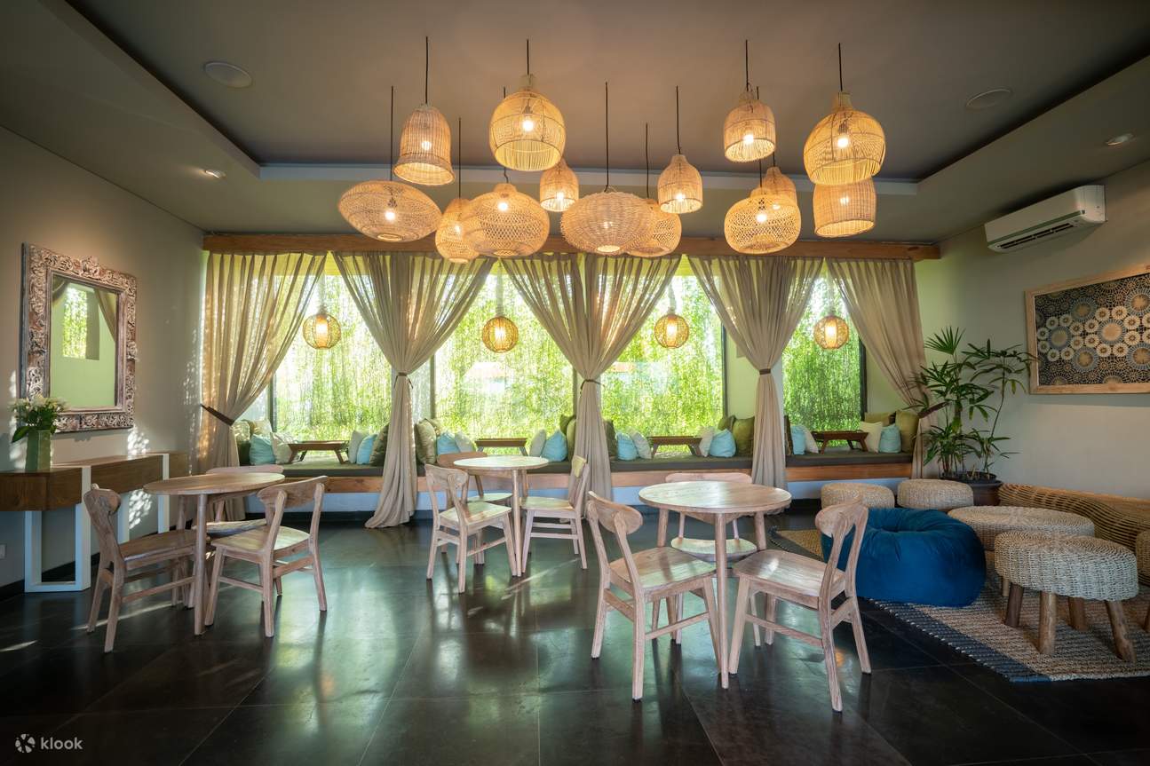 บริการสปาที่ Taman Air Spa ในบาหลี