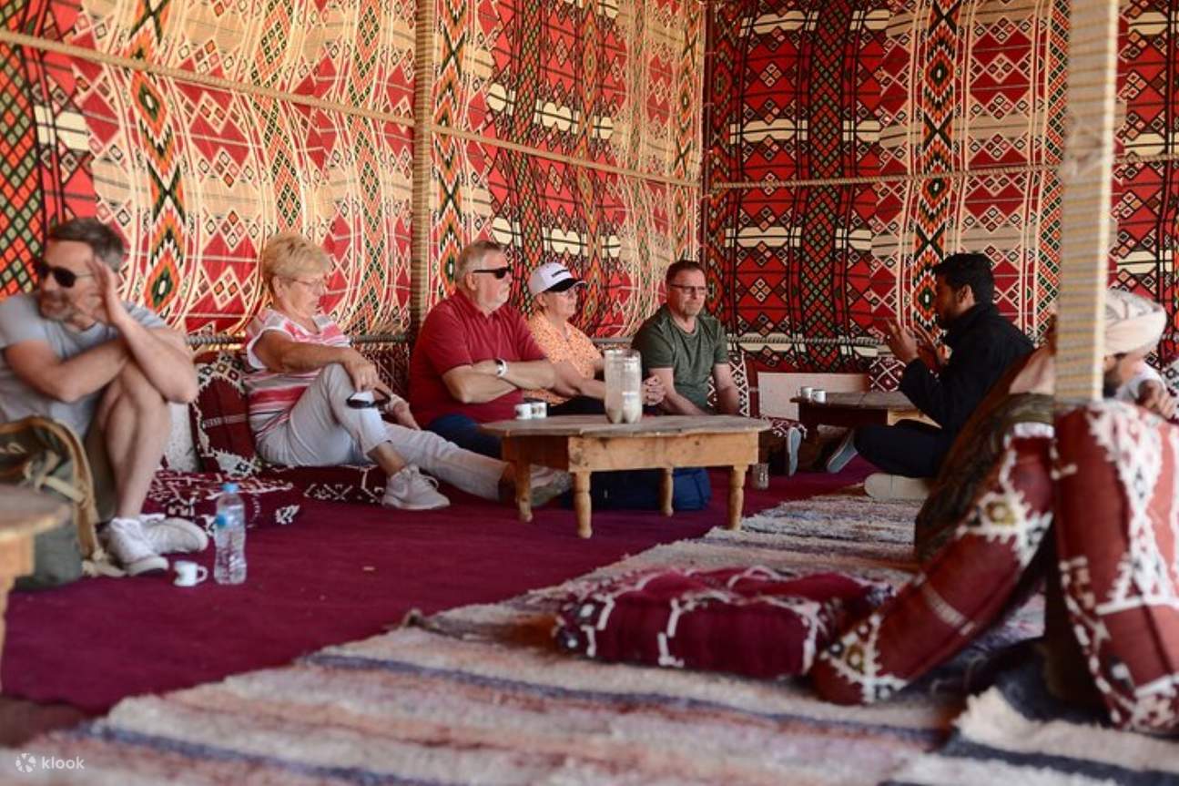 Ngắm Sao và Đi Jeep Safari Kèm Bữa Tối Kiểu Bedouin - Hurghada