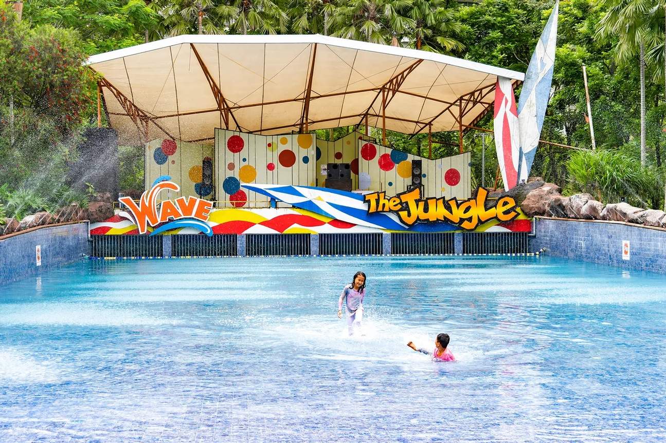 บัตรเข้าสวนน้ำ The Jungle Waterpark Adventure ใน โบโกร์