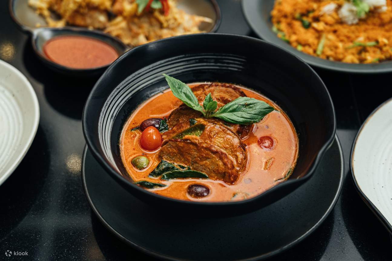 Ẩm thực Thái ARUN của SEE FAH