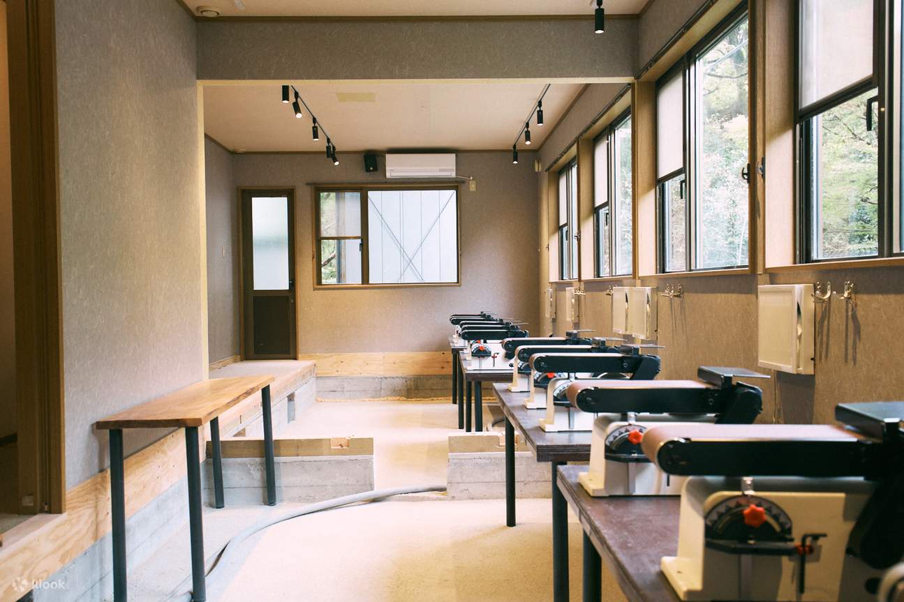 在京都历史宅邸的忍者武器制作课程