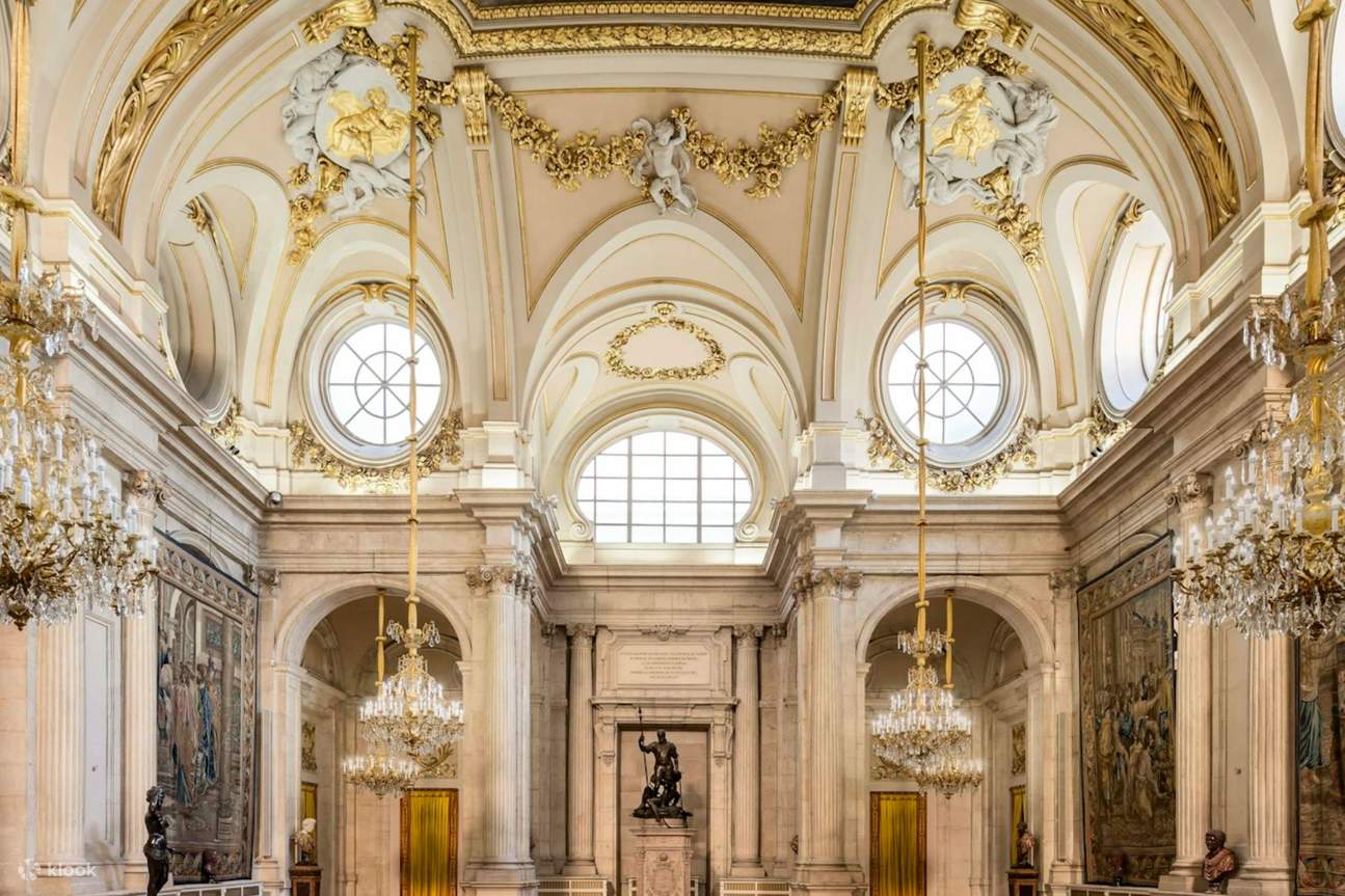 馬德里王宮內部