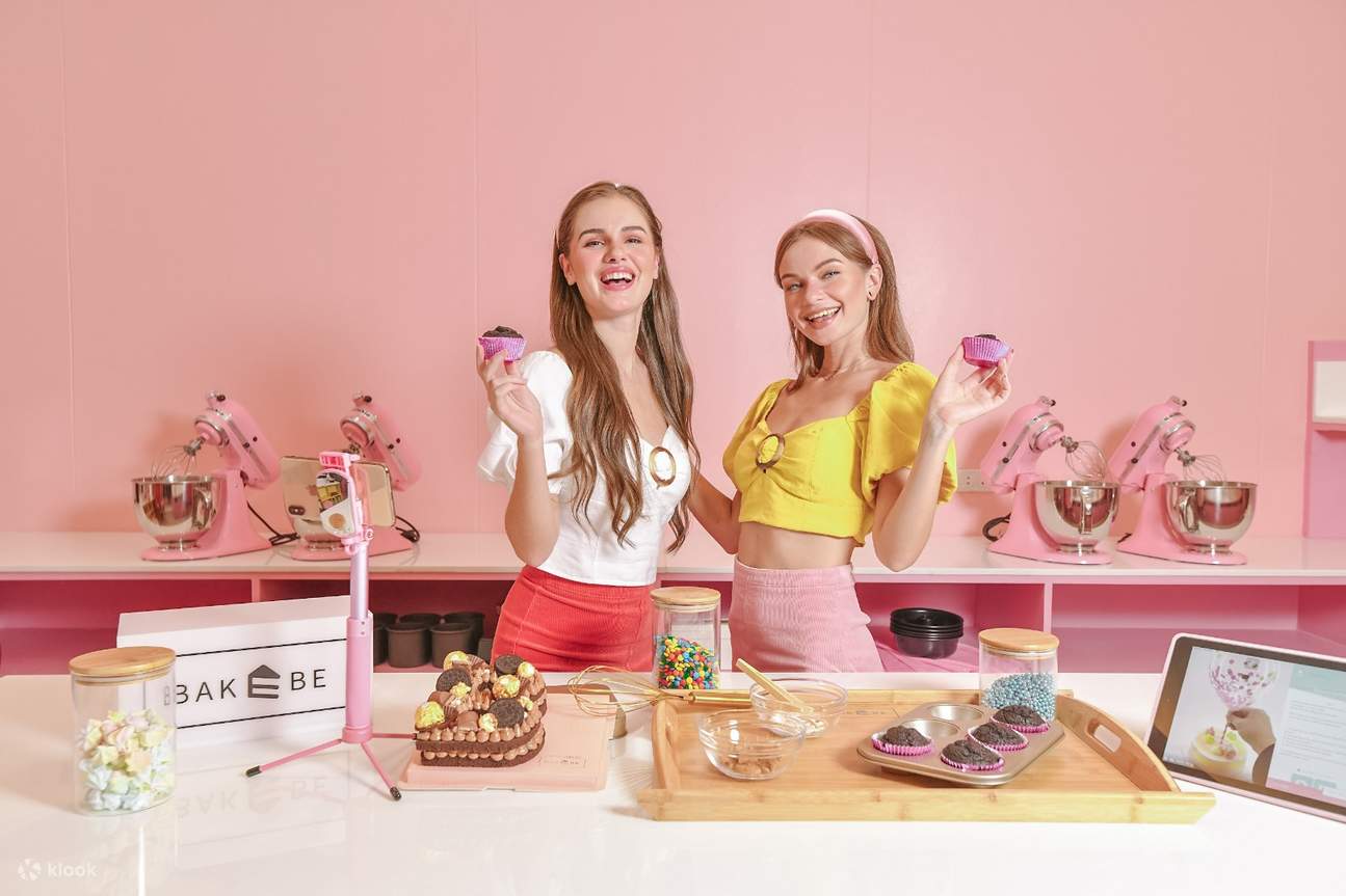 Cobaking Space in SM Aura Premier by Bakebe Klook Philippines