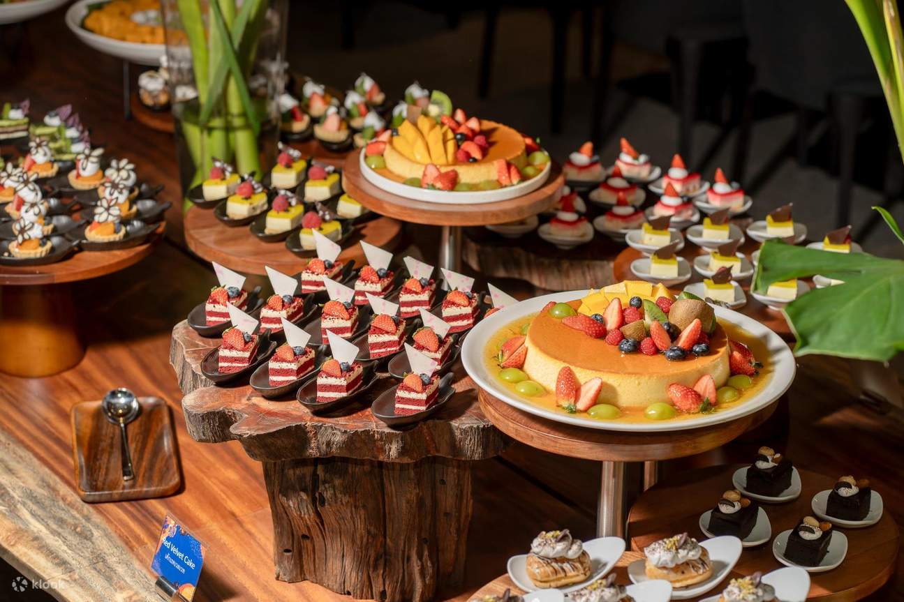 Seafood Buffet at Thale, Akara Hotel Pattaya