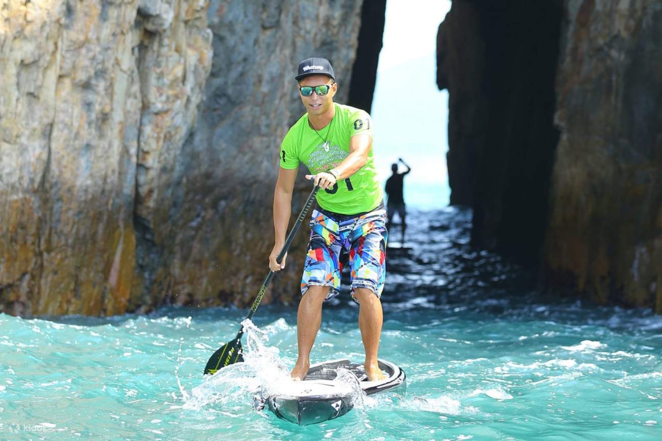 Stand Up Paddleboarding Experience in Hong Kong Klook Estados Unidos