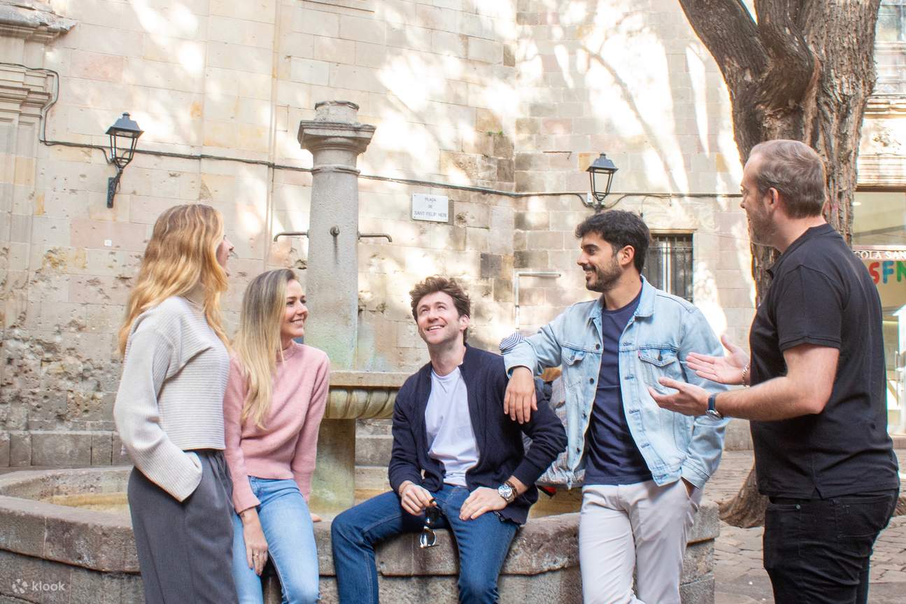 Barcelona’s Contrasts: Discover the City’s History through its Uniqu 