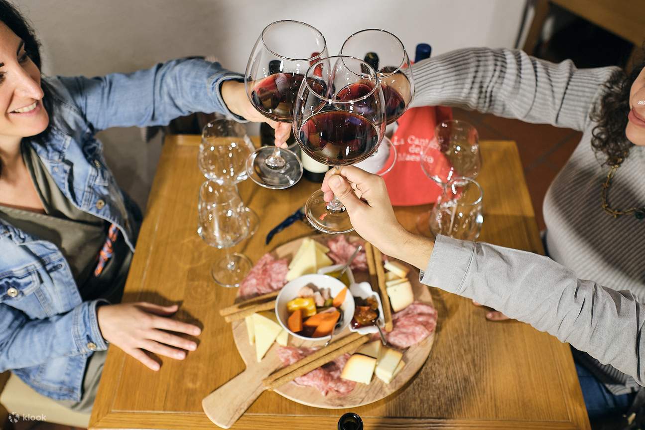 Wine Tasting near Juliet's House, Verona