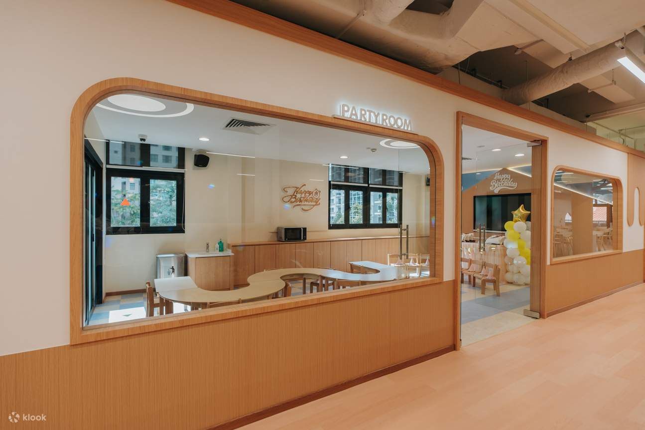 บัตรเข้าคิซโทเปียเพรสทีจ (Kiztopia Prestige) ในสิงคโปร์ (ริเวอร์แวลลีย์)