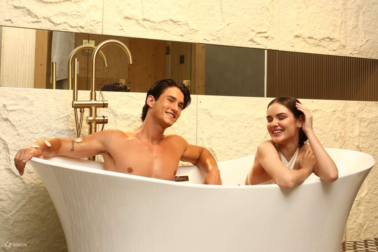 Massage Luxx Spa di BF Paranaque 