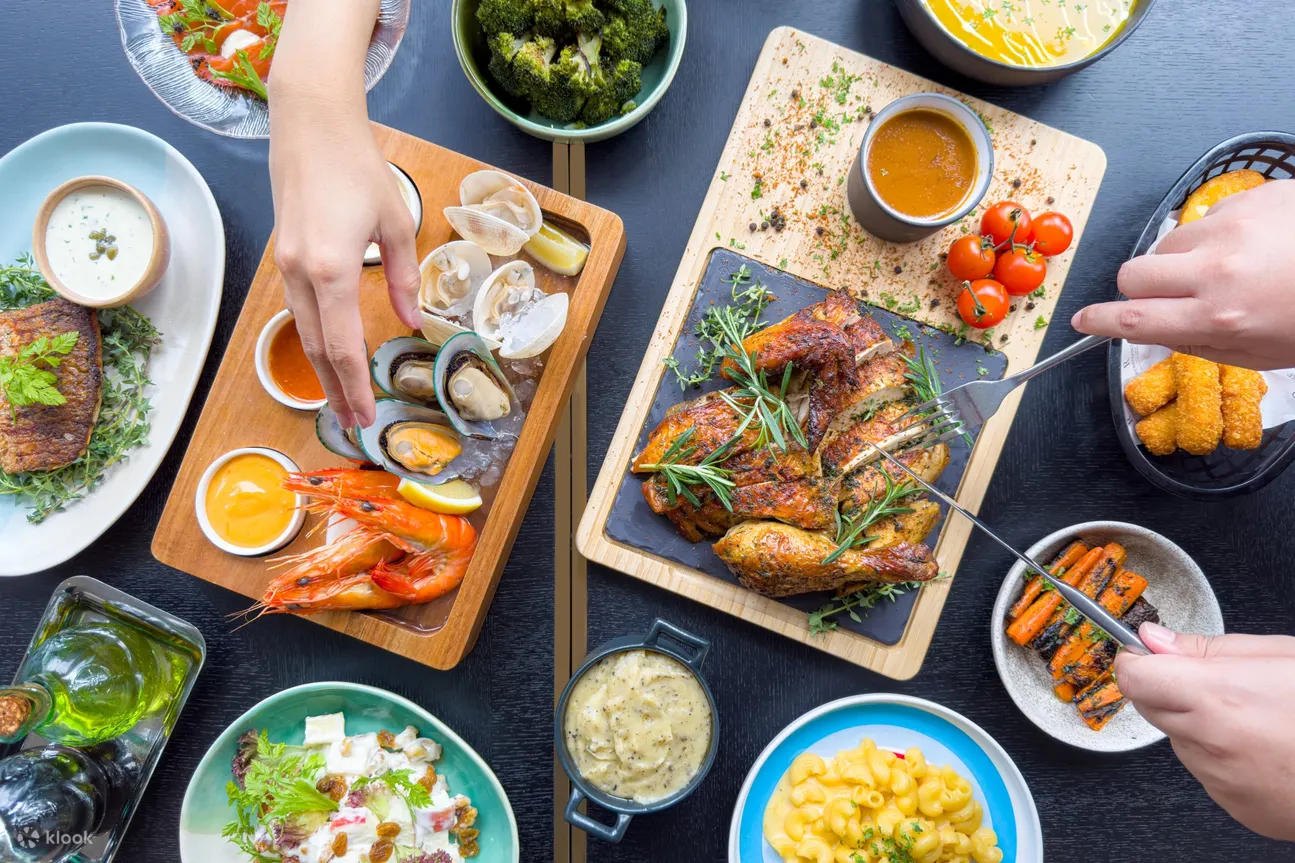 Weekend Brunch O'Clock Spread
