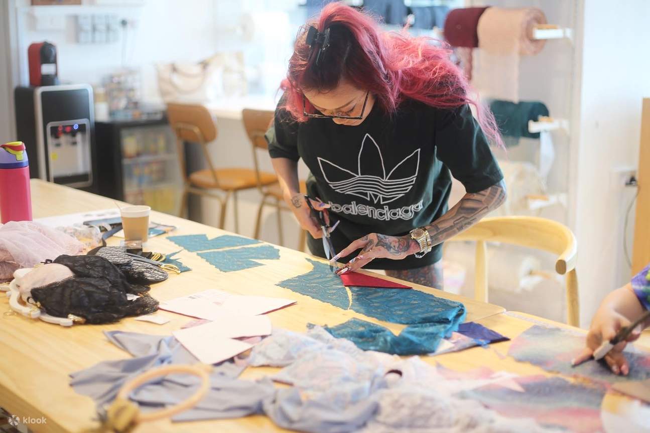 memotong renda pilihan anda