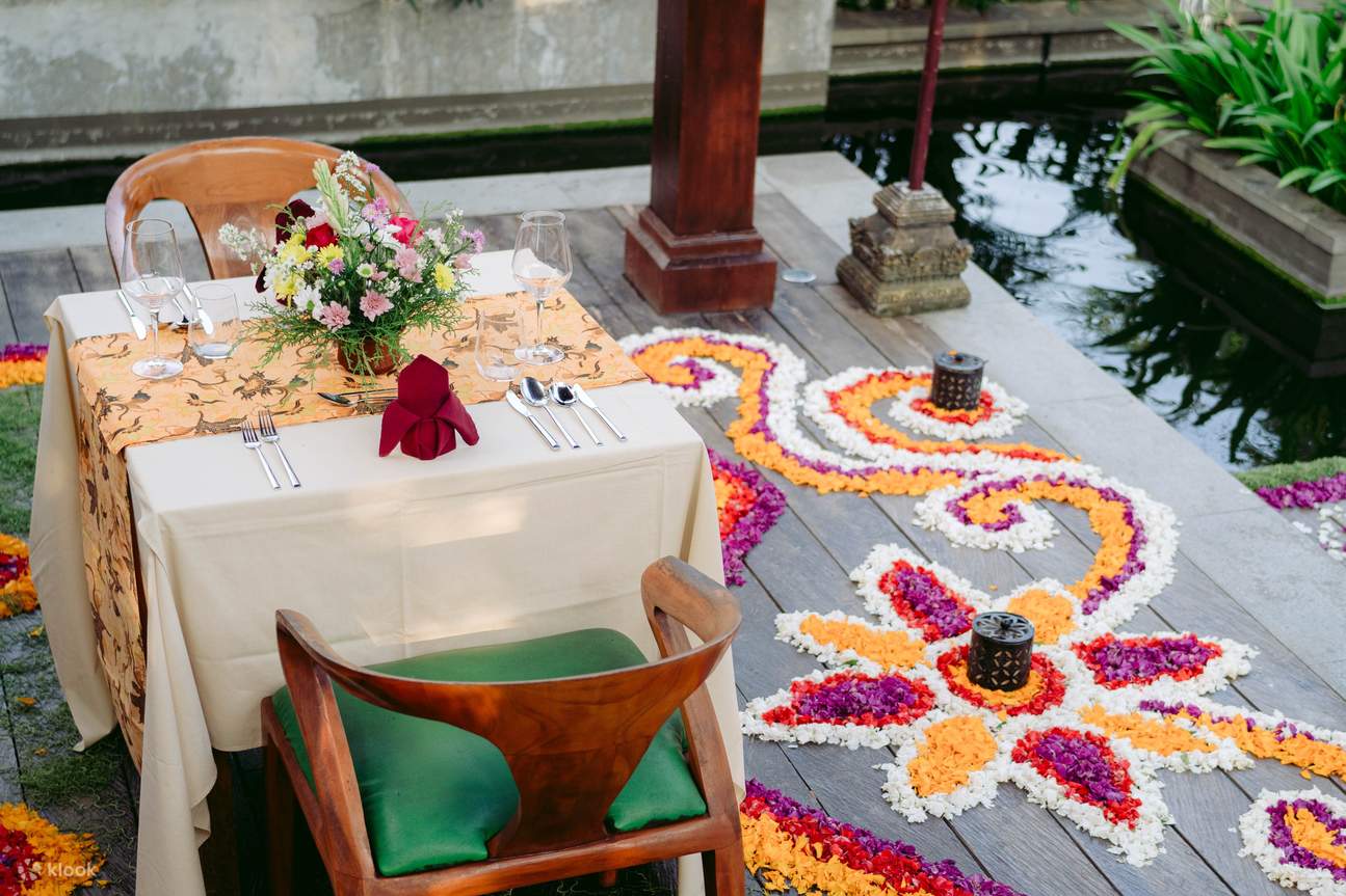 ประสบการณ์การรับประทานอาหารที่ร้านอาหาร Kaukau ในอูบุด บาหลี