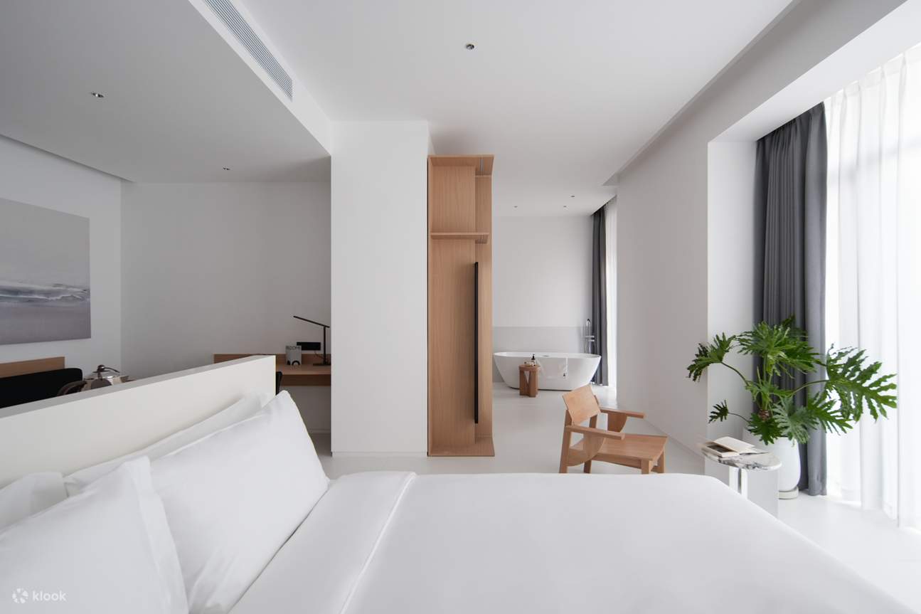 バスタブ付きキングルーム