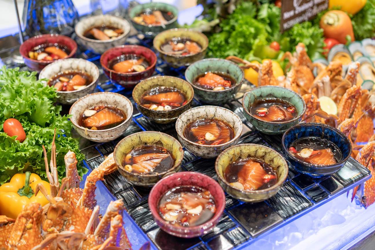 The Berkeley Dining Room at The Berkeley Hotel Pratunam