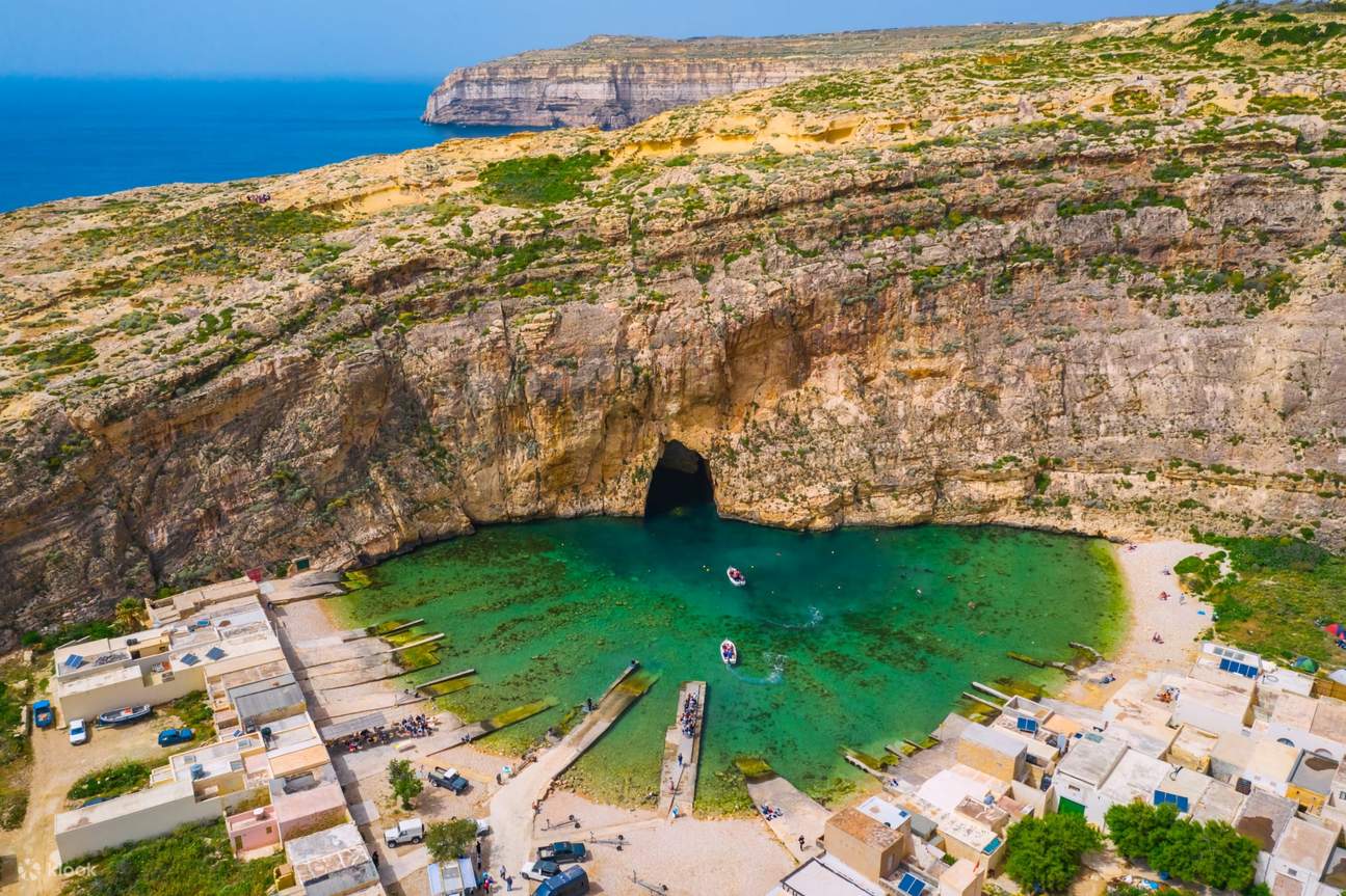 Pulau Gozo, Kuil Ggantija, dan Benteng Bergabung dalam Tur Bus Satu Hari dari Malta - Klook Indonesia