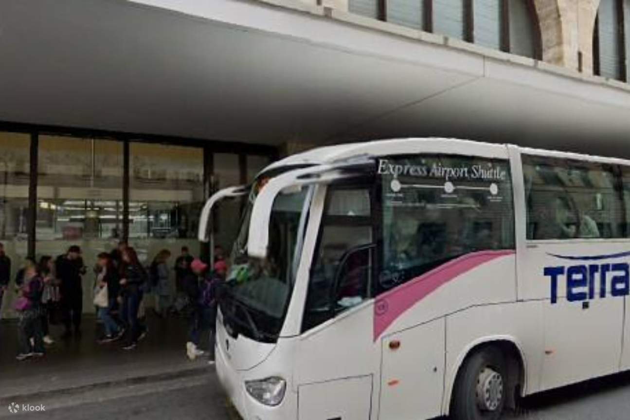 Lapangan Terbang Istanbul - pusat bandar dengan Terravision