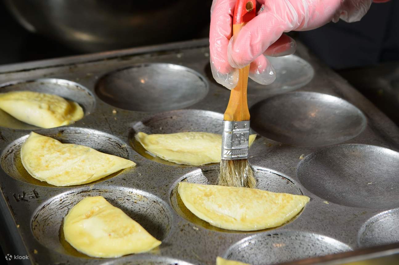 问鼎麻辣锅 手工蛋饺