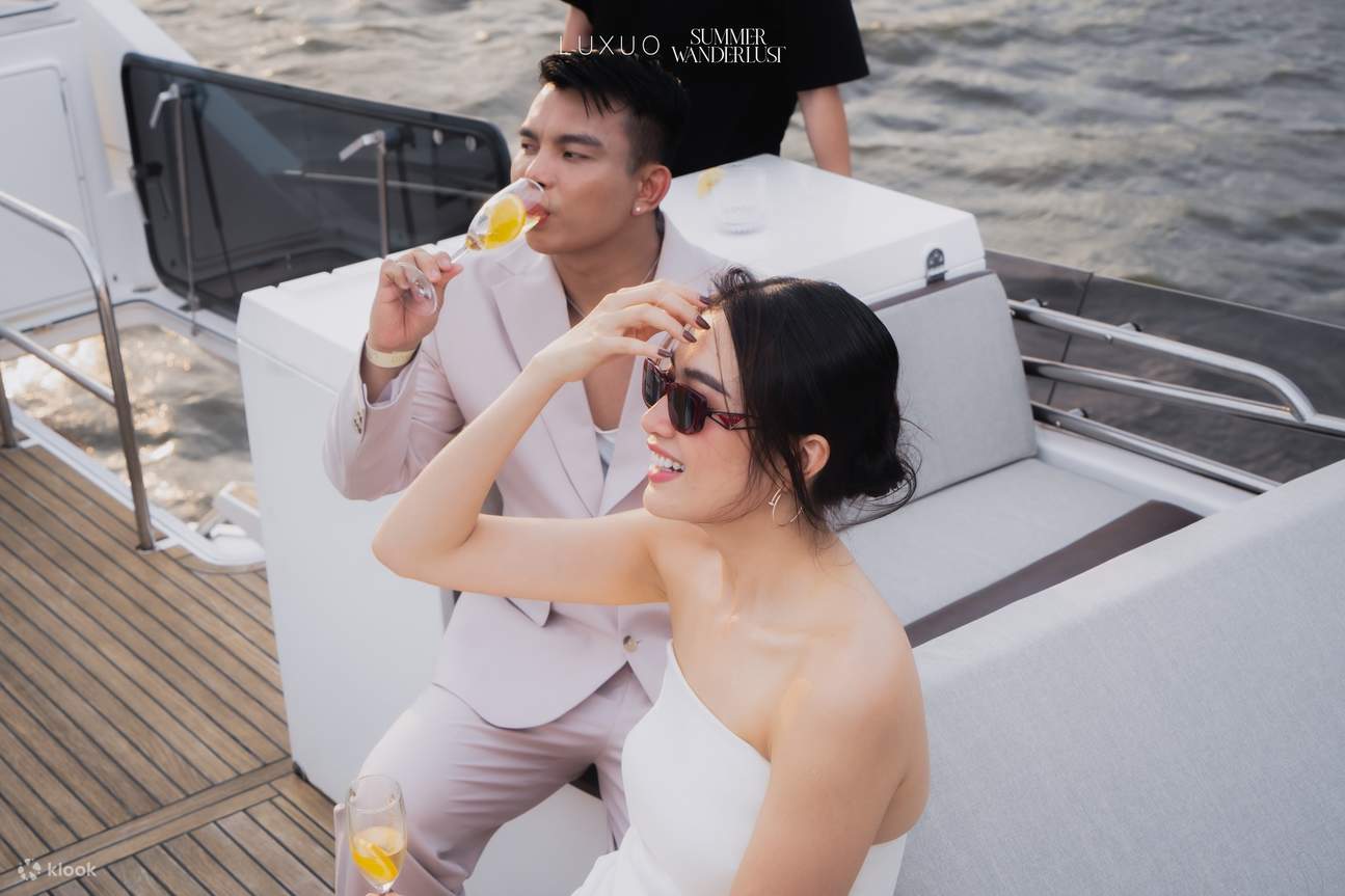 Роскошный ужин на частной яхте на реке Сайгон 